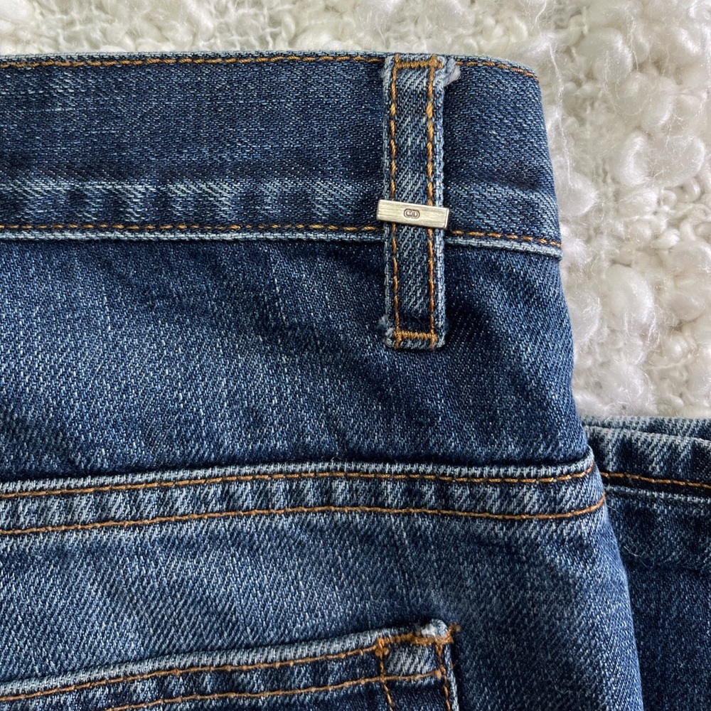 DIOR Homme. Medium Wash Straight Leg Slim Fit Denim Jeans. Size US 32. - Picture 12 of 16